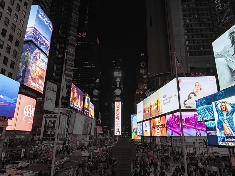 Dynamic Digital Signage Solutions